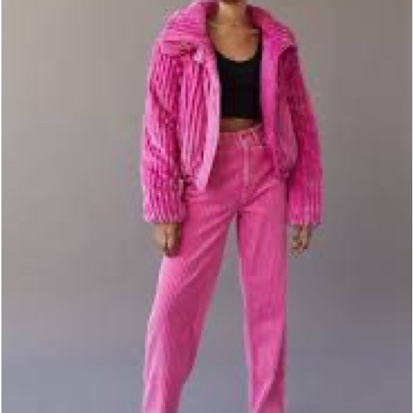 BDG Isla funnel neck corduroy jacket. (NEW) sold out!!! - Picture 5 of 10